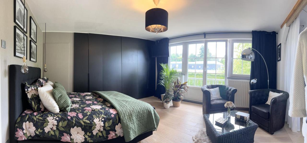 Bed & Bokes Aan De Maaskant Lanaken Kültér fotó